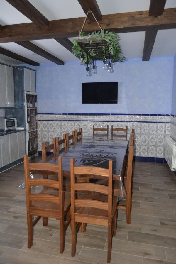 El Capricho De Los Carrascos Juarros de Voltoya Bagian luar foto