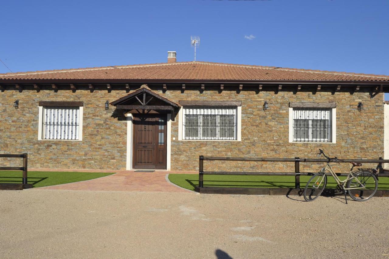 El Capricho De Los Carrascos Juarros de Voltoya Bagian luar foto
