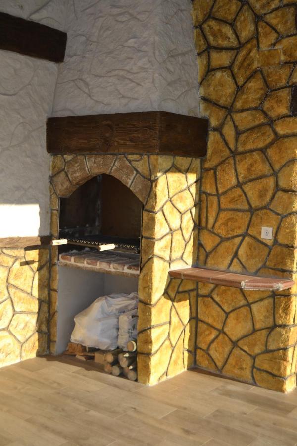 El Capricho De Los Carrascos Juarros de Voltoya Bagian luar foto