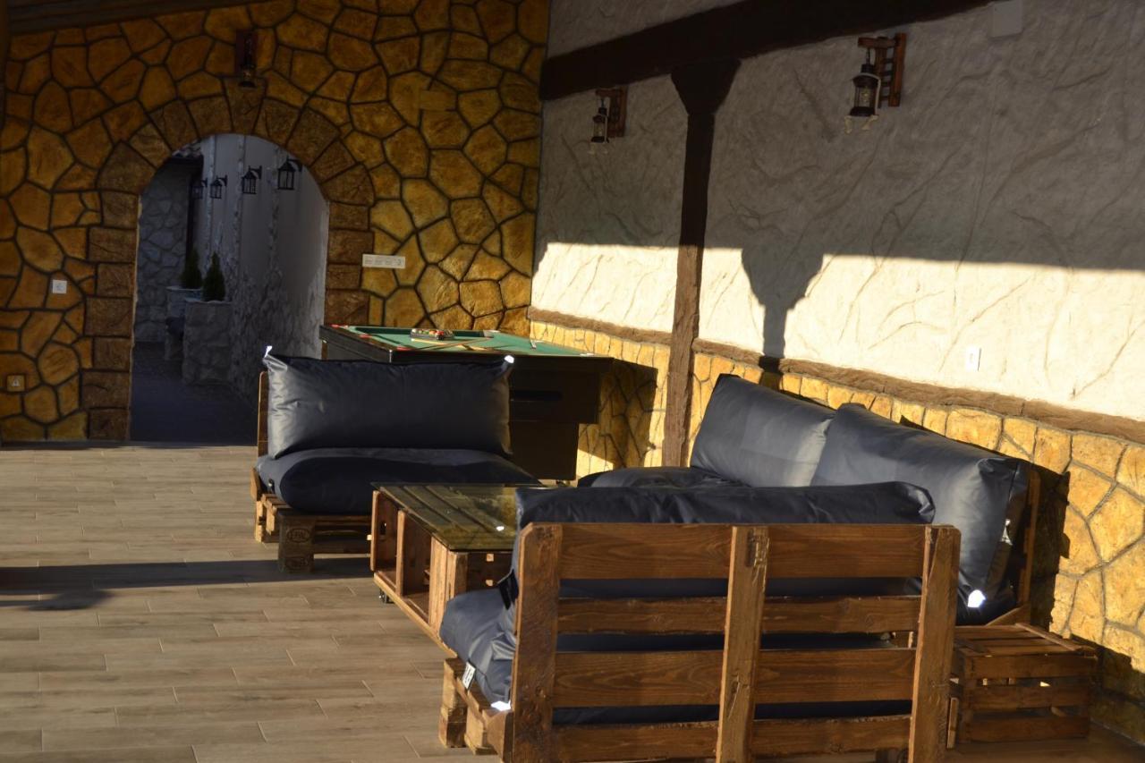 El Capricho De Los Carrascos Juarros de Voltoya Bagian luar foto