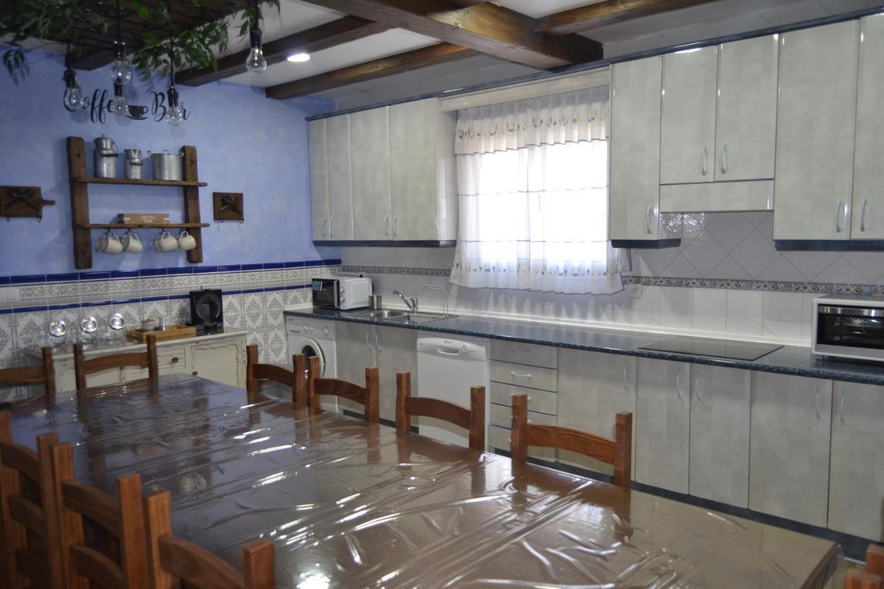 El Capricho De Los Carrascos Juarros de Voltoya Bagian luar foto