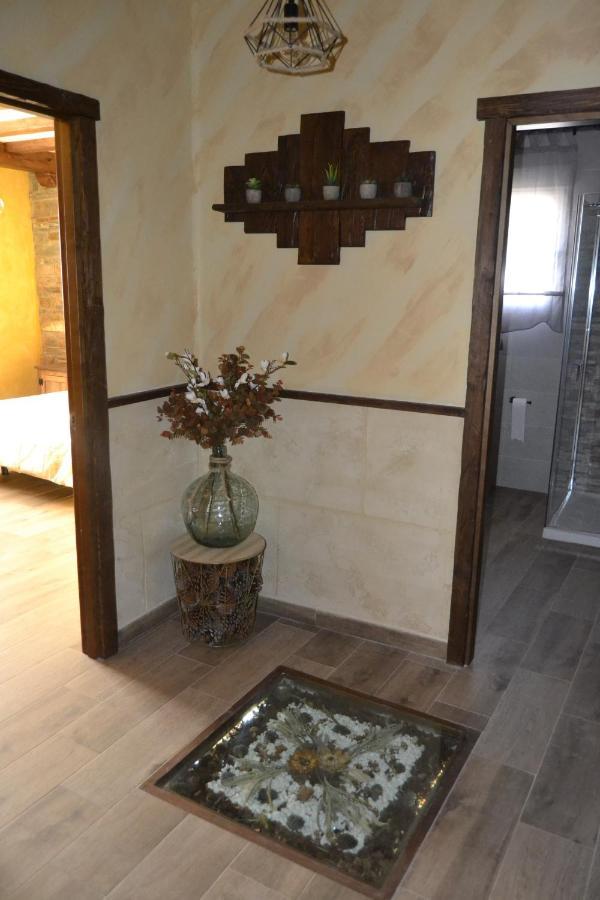 El Capricho De Los Carrascos Juarros de Voltoya Bagian luar foto