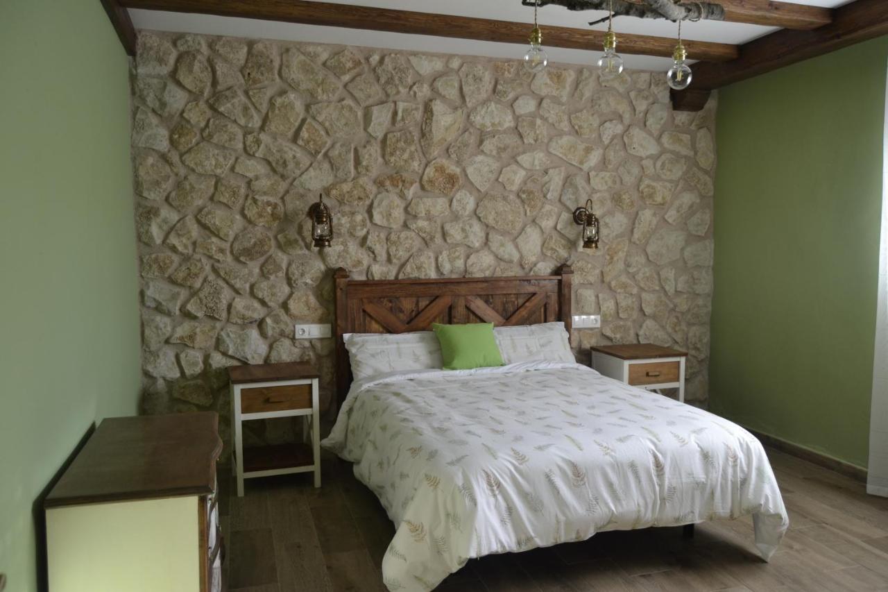 El Capricho De Los Carrascos Juarros de Voltoya Bagian luar foto